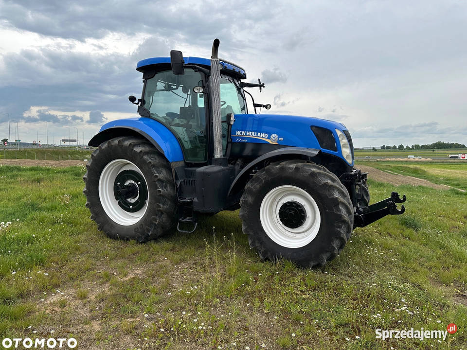 Holland T7250 Tuzwom przedni Zamiana Łomża