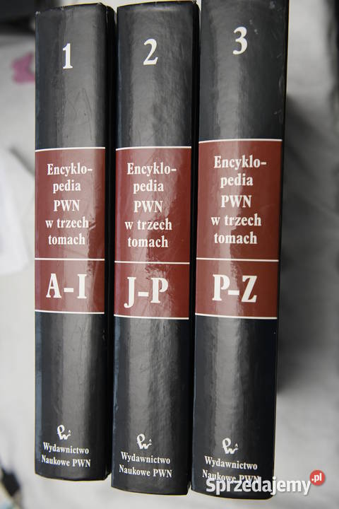 Encyklopedia PWn w trzech tomach Bełchatów
