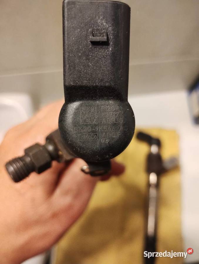 Wtryskiwacze Wtryski BK2Q9K546AG Ford Peugeot dostawcze Dębno