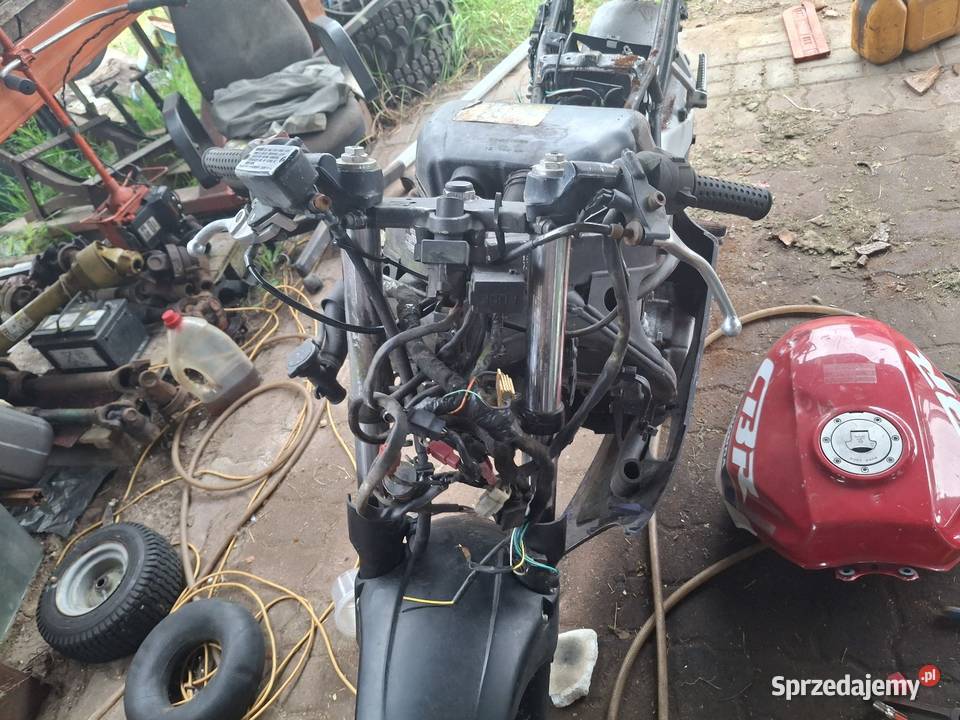 Honda CBR w całości na czesci uszkodzony lubuskie Strzelce Krajeńskie sprzedam
