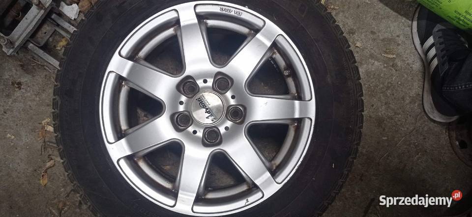 Felgi z oponami r15 Gieczno sprzedam