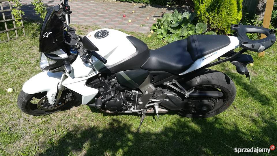 Honda CB1000R bezwypadkowy z Polski