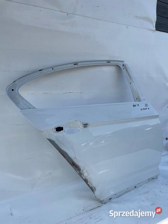 VOLKSWAGEN VW PASSAT B8 SEDAN DRZWI PRAWE TYLNE