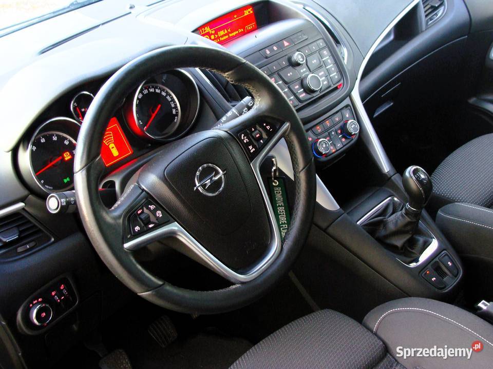 Opel Zafira 14 Turbo 140 sprowadzony 7 miejsc czujnik deszczu mazowieckie Radom