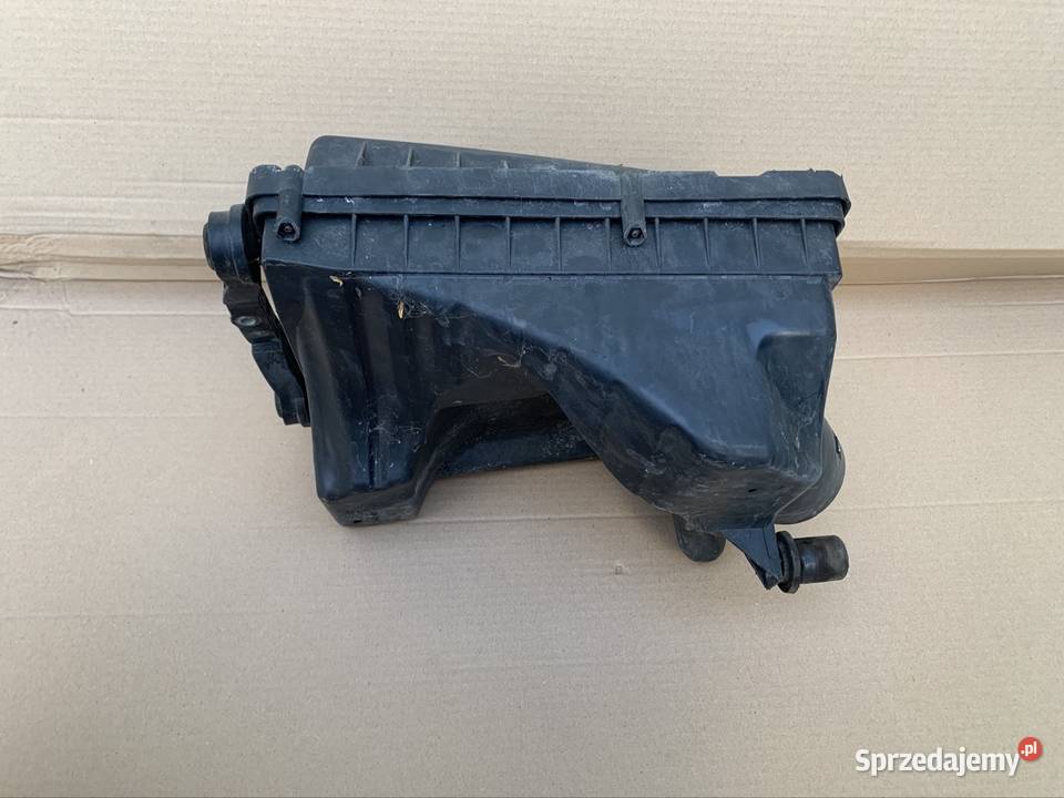 55353465 obudowa filtra powietrza opel astra h 3 Przewody powietrza Szczecin