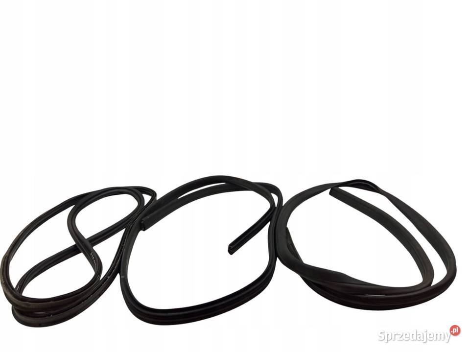 USZCZELKA DRZWI LEWY PRAWY TYŁ BAGAŻNIKA WNĘKI