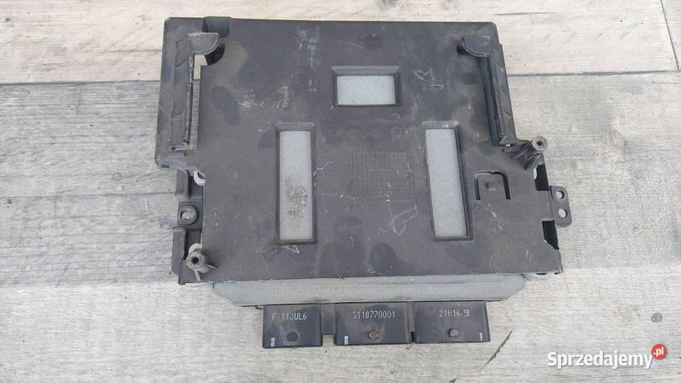 STEROWNIK SILNIKA KOMPUTER PEUGEOT 407 20 HDI Czujniki i sterowniki śląskie Gliwice