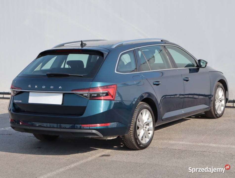 Skoda Superb 20 TSI klimatyzacja