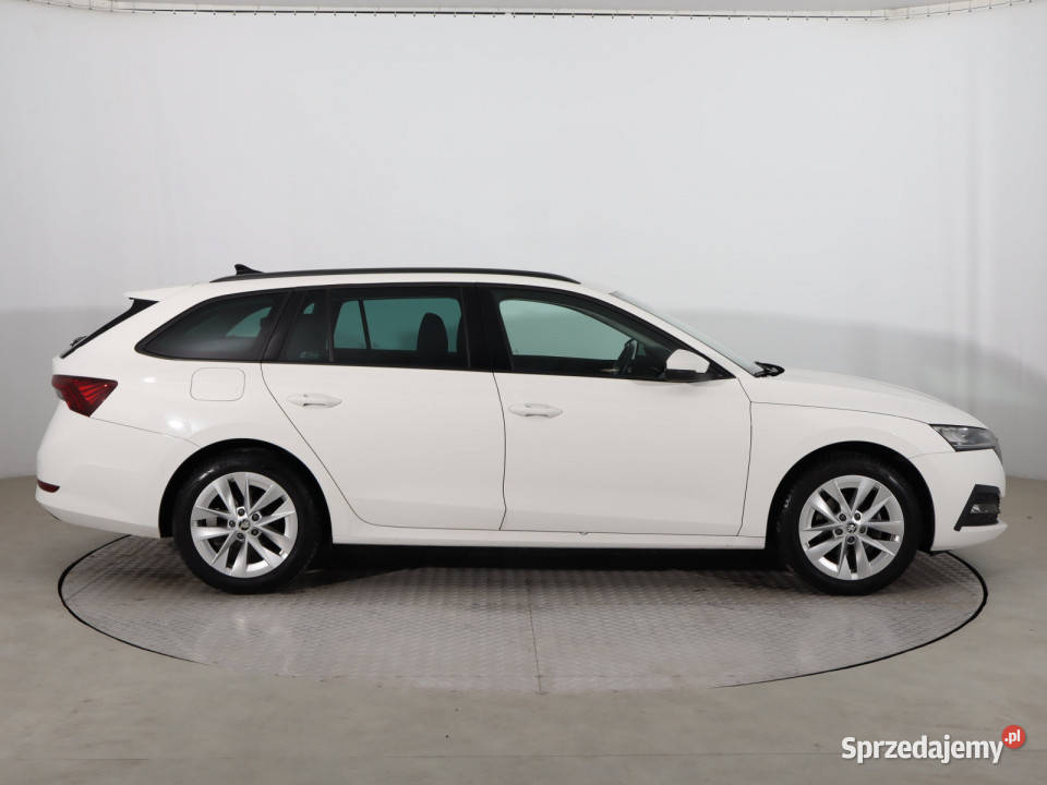 Skoda Octavia 15 TSI pełny VAT Bielany Wrocławskie