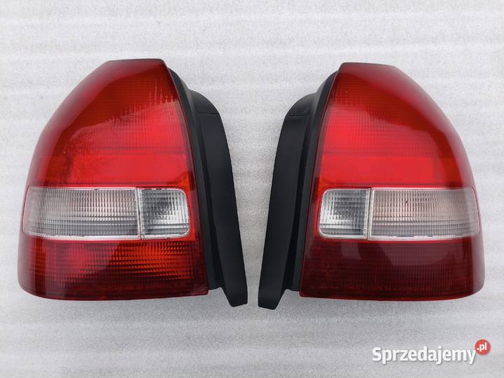 Lampa Lewy Prawy Tył Tylna Lewa Prawa Honda sprzedam