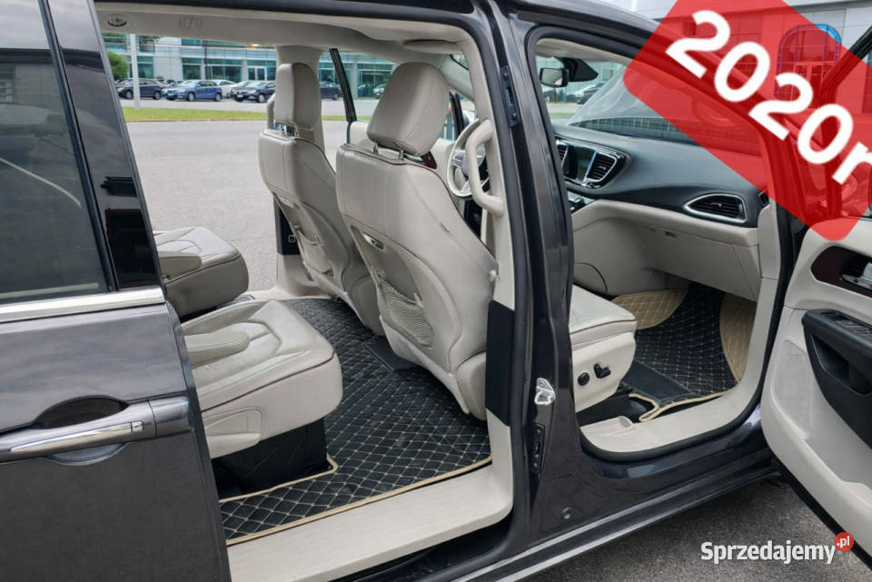Chrysler Pacifica Pacifica 2020 w wersji Limited 164000km Pacifica Białystok