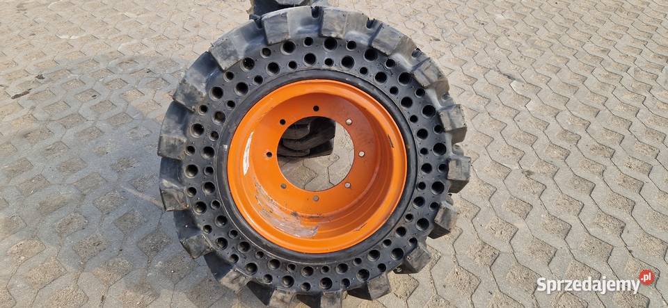 koła pełne 12165 33x1216 12r165 BOBCAT nowe Nowe Miasto Lubawskie