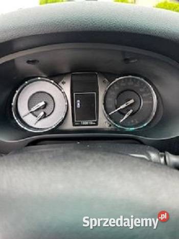 Toyota Hilux 28 D4D Double Cab SR5 4x4 204 2021r nieuszkodzony Rzeszów