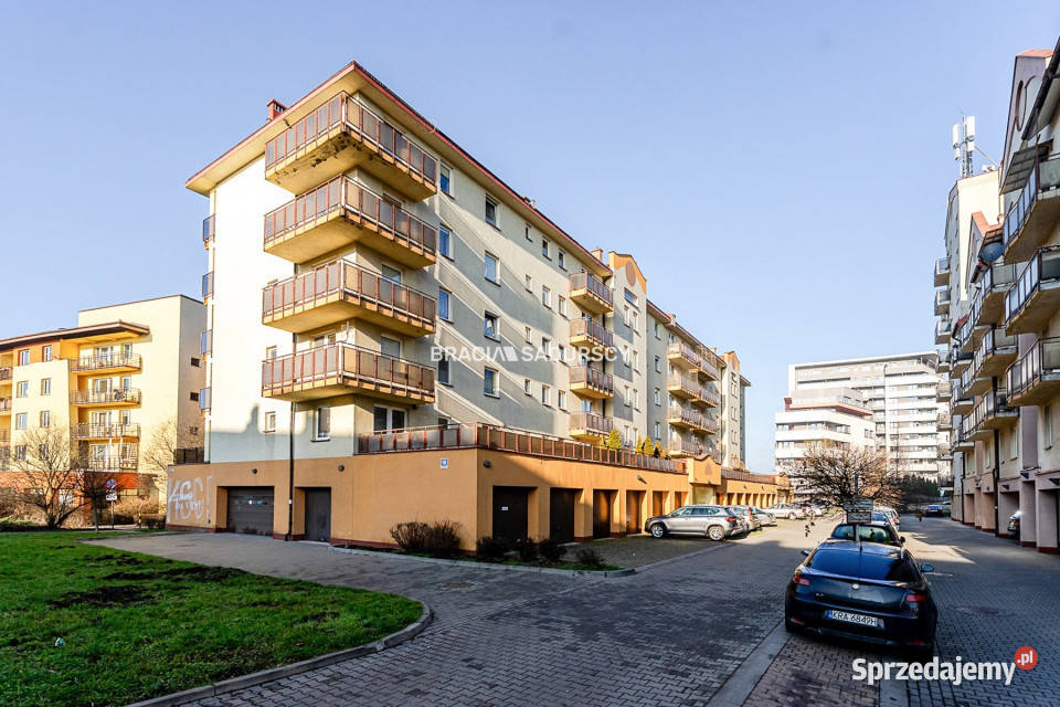 sprzedaży mieszkania Kraków Drukarska 5177m2 blok