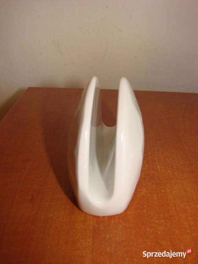 biały porcelanowy serwetnik Pruszcz Gdański