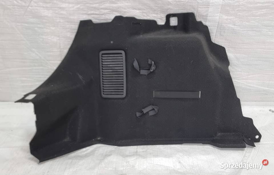 BOCZEK TAPICERKA BAGAŻNIKA LEWA FORD FIESTA MK8 Motoryzacja