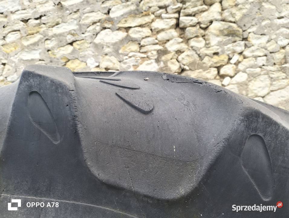 Sprzedam komplet opon rolniczych bezdętkowych do Skaryszew sprzedam