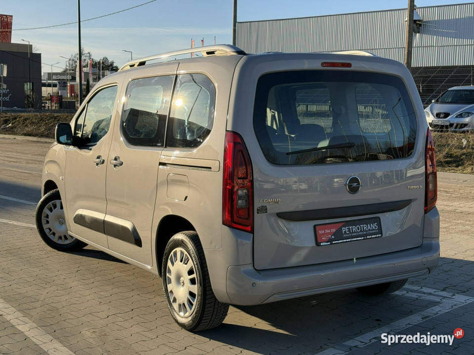 Opel Combo Life 15 102 Tempomat Asytent Pasa światła do jazdy dziennej Opel Mrągowo
