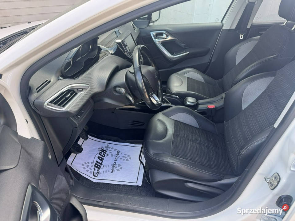 Peugeot 2008 Pisemna Gwarancja 12 miesięcy I nawigacja sprzedam