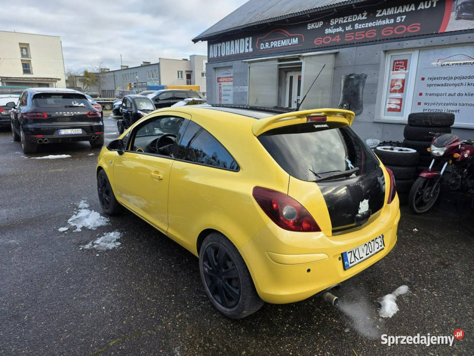 Opel Corsa 14 Benzyna 100 Klimatyzacja Isofix wspomaganie kierownicy pomorskie