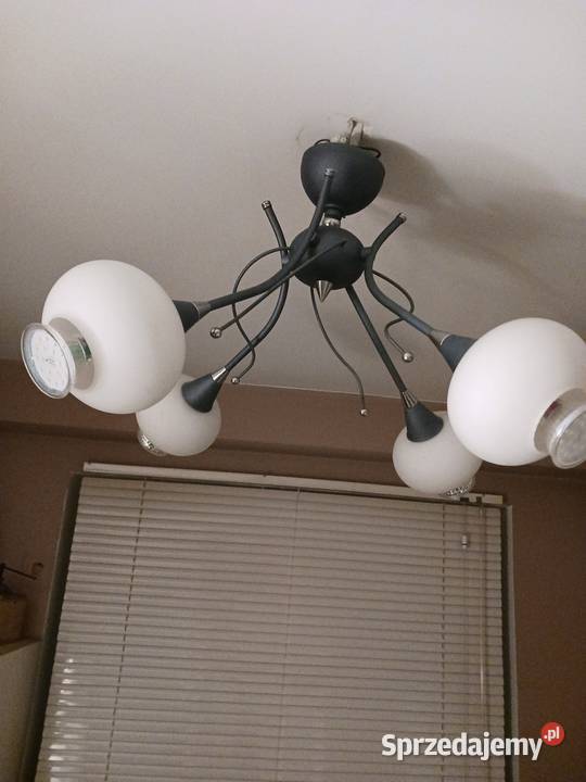 Żyrandol ozdobny metalowy wysyłka Wiśniowa Góra