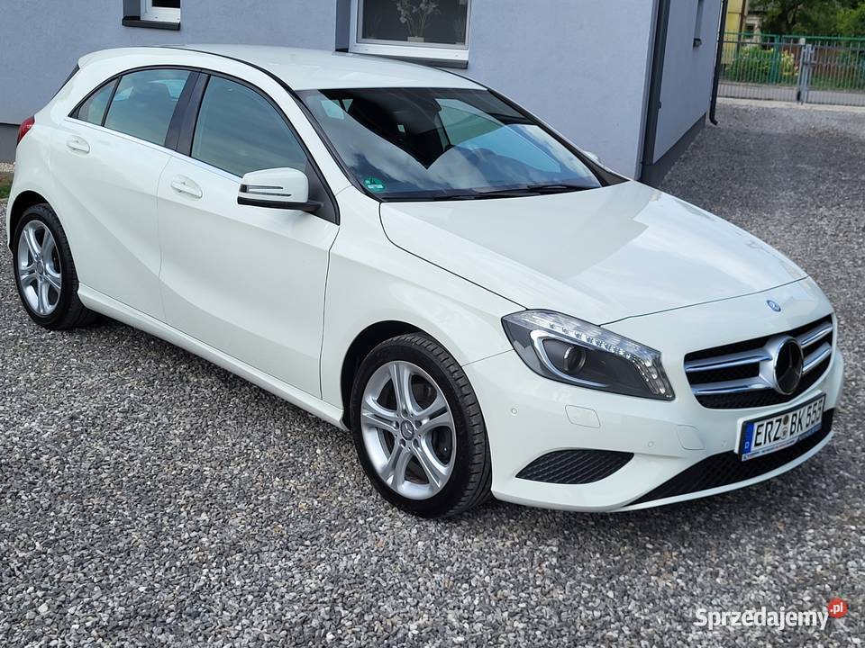 Mercedes A klasa 18 Cdi 136UrbanXenonparktroniki Ostrowiec Świętokrzyski
