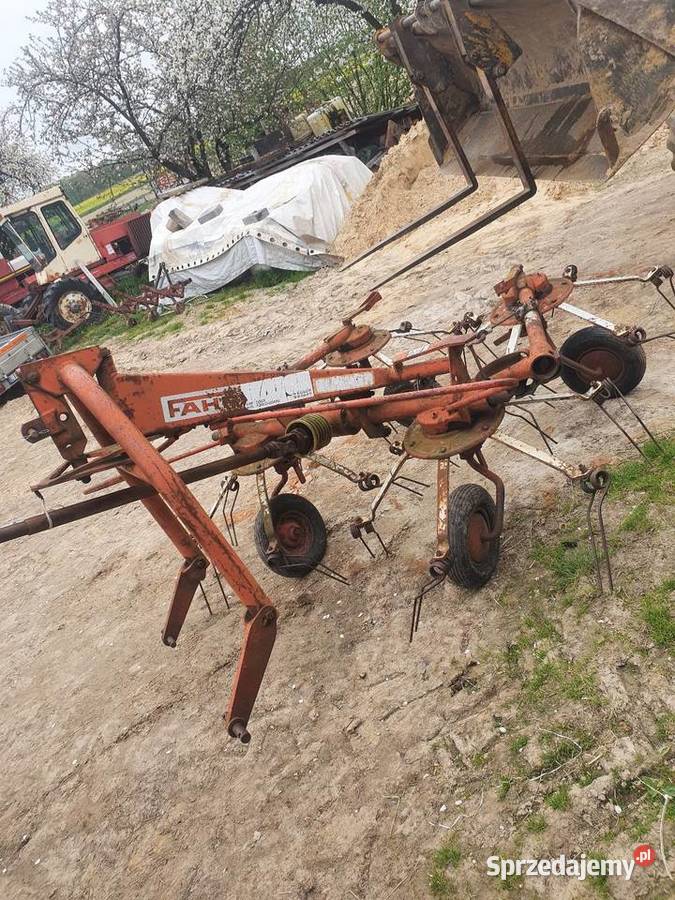 Przewracarka fahr karuzelowa Wolica Druga