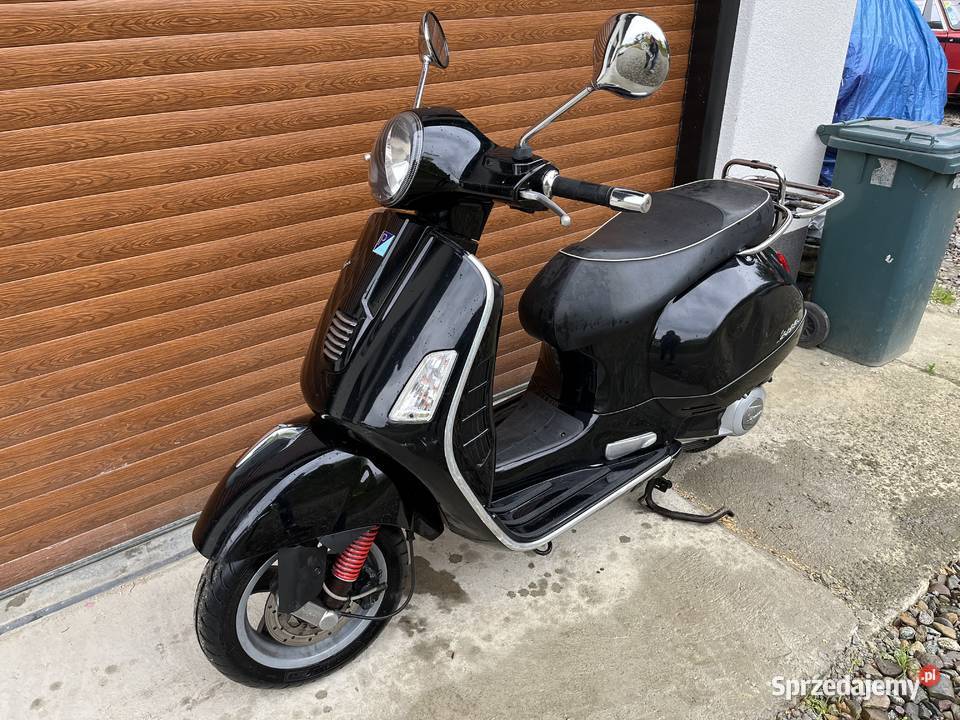 Skuter Vespa 125 gts 2015 rejestracja 50 małopolskie Nowy Sącz sprzedam