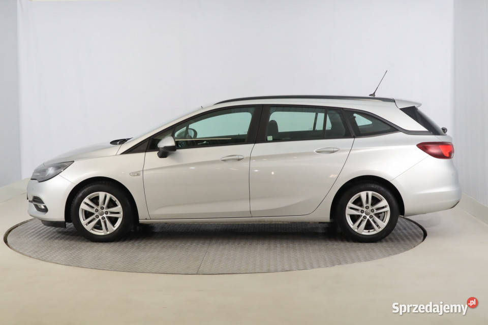 Opel Astra 15 CDTI