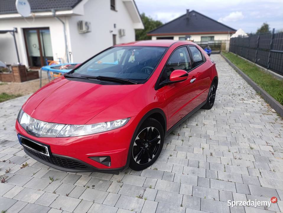 Honda Civic VIII 14 benzyna maly przebieg brak benzyna Baczyna