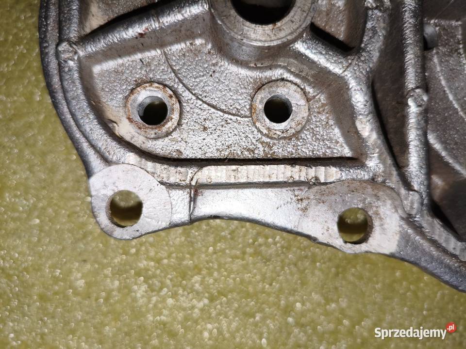 Przednia podpora wału korbowego Dniepr MT K650 Motoryzacja