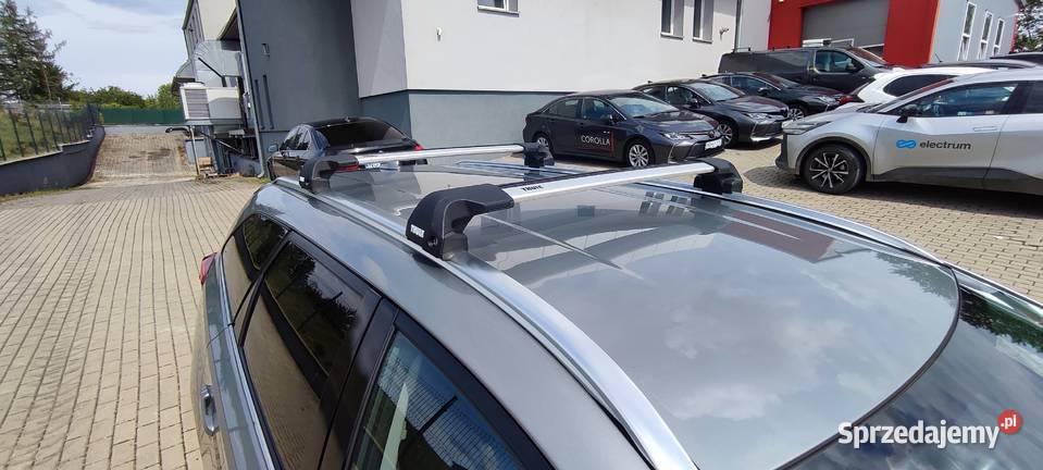 Toyota Auris Hybrid nieuszkodzony Auris Olsztyn