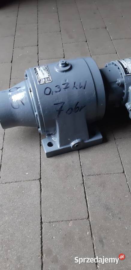 Motoreduktor 037 kW 7 obr wielkopolskie Leszno