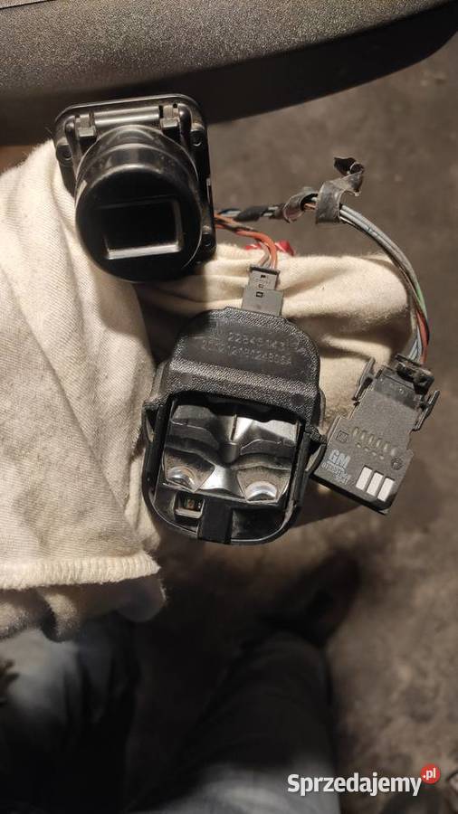 Lusterko czujnik deszczu kamera Opel Insignia lusterka wewnętrzne