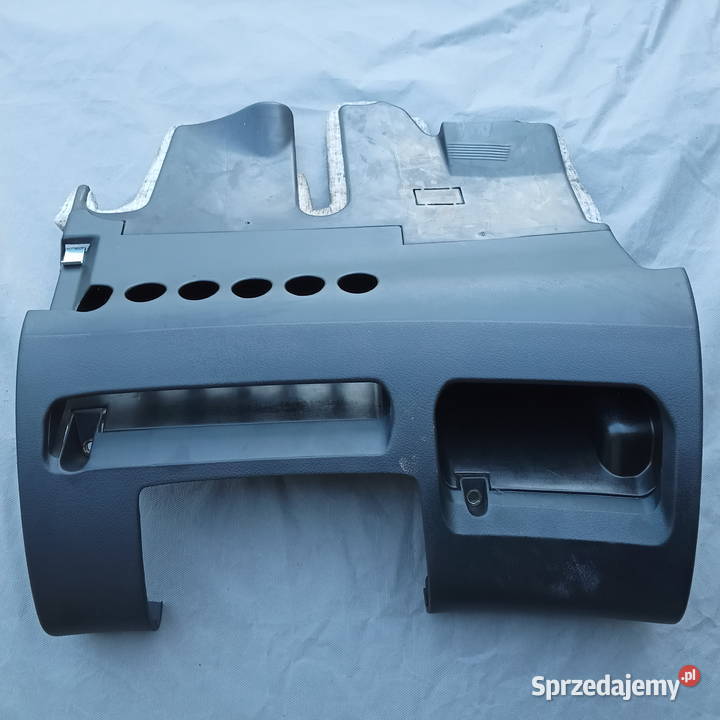 Audi A4 B5 Osłona pod kierownicę Półka 8D1863075 osobowe podkarpackie Dębica