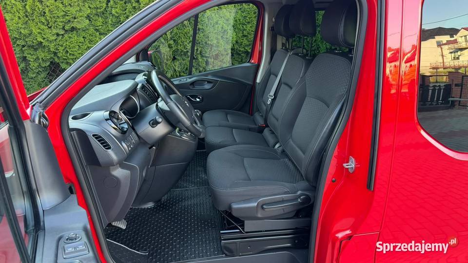 Opel Vivaro LONG 9osobowy Serwisowany STAN Opatów