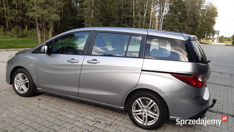 Mazda 5 7 osobowa benzyna 6 biegów mały przebieg