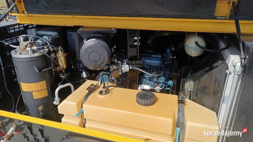 Kompresor śrubowy KAESER M 64 12r 7bar M 50