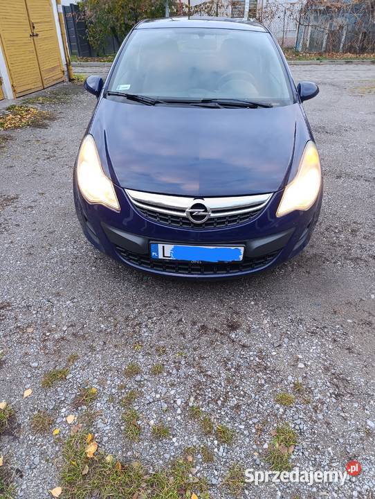 Opel Corsa 13 D oszczędny długie opłaty 2012r kupiony w polskim salonie
