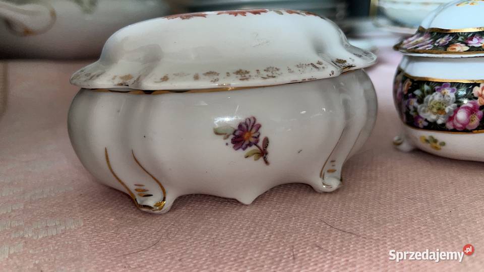 Puzderko z porcelany Sygnowane Z pięknym dekorem Gdańsk