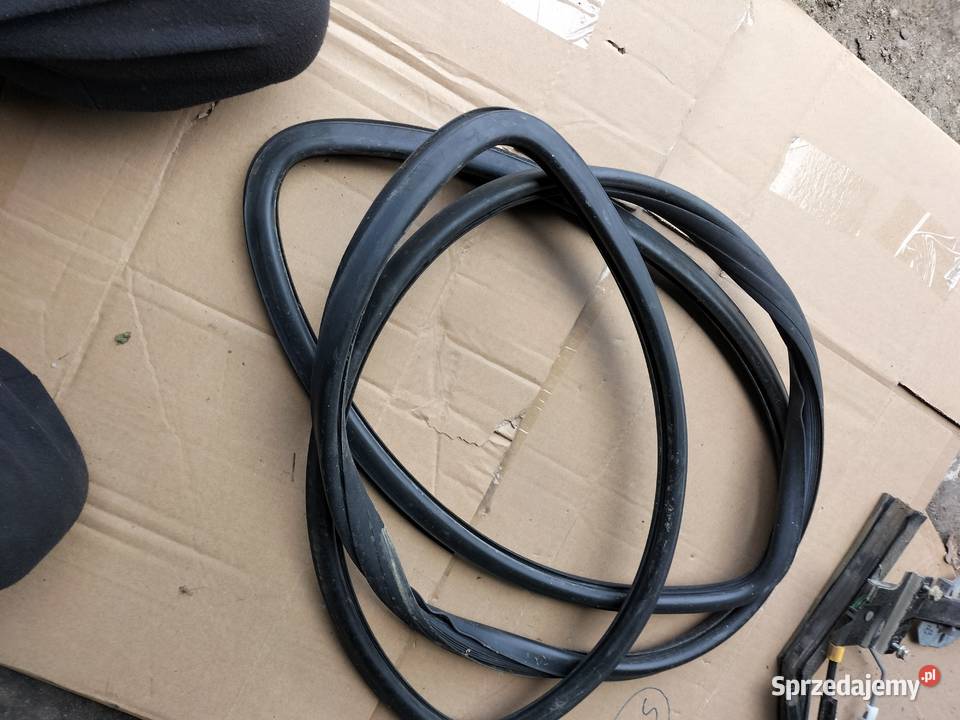 GOLF 2 JETTA 2 USZCZELKA SZYBY PRZÓD PRZEDNIEJ Kamień-Kolonia