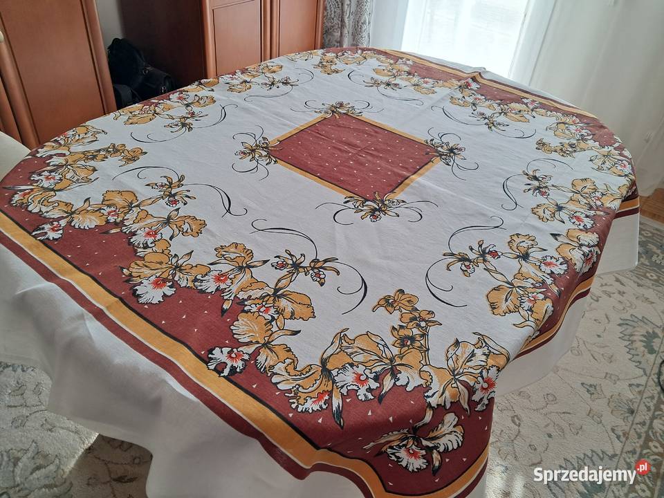 Obrus lniany biały w brązowe kwiaty 150 x 142 do małopolskie Kraków
