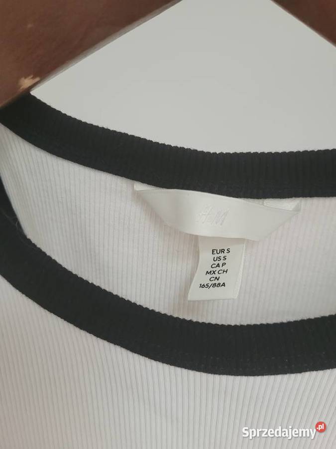Bluzka crop top biały z czarną wstawką