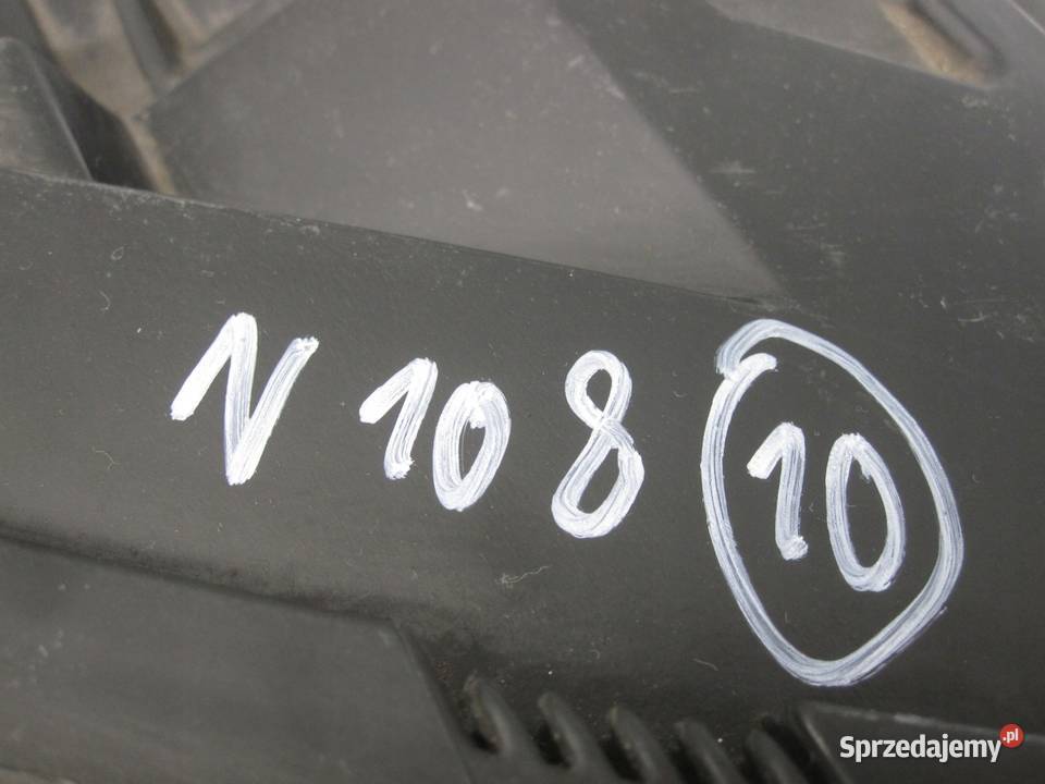 MERCEDES C KLASA S204 W204 10r Lampa prawy przód Kielce