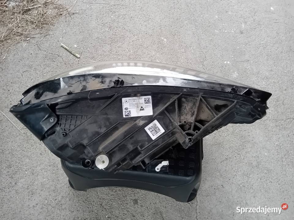Lampa przednia lewa MercedesBenz A klase modW177 osobowe Trzcianka