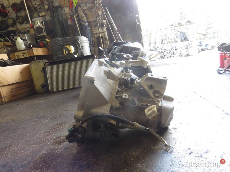 SKRZYNIA BIEGÓW OPEL CORSA F 12 VTI 20A730