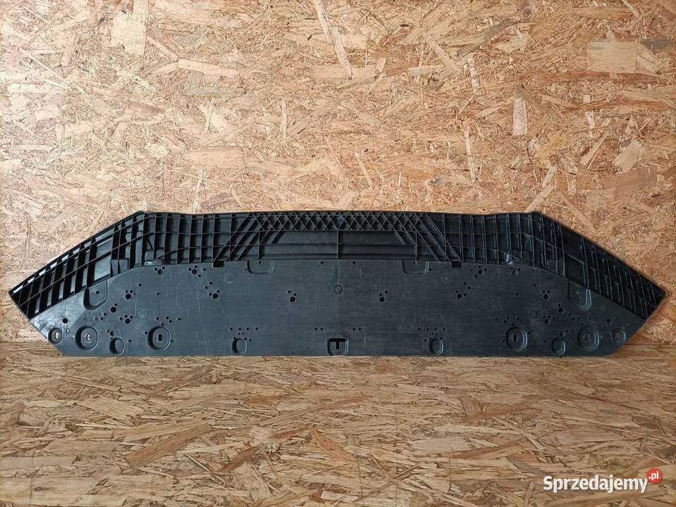 AUDI A4 B9 16 OSŁONA PŁYTA POD ZDERZAK 8W0807611 Pleszew