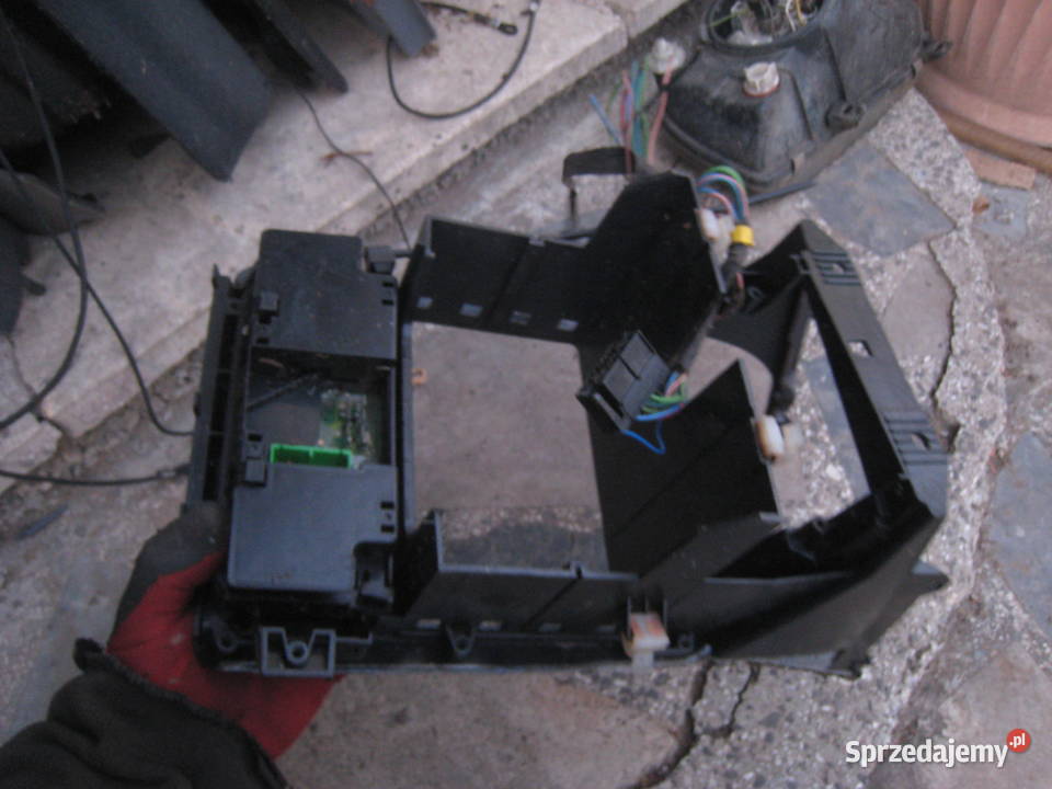 Ramka dekor konsoli centralnej kokpitu panelu Deski rozdzielcze, konsole Kraków