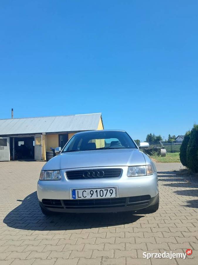 Audi A3 8L 16 MPI 101 manualna A3 Hostynne-Kolonia