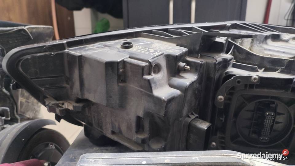 Audi A6 C7 lift lampa prawa przód full led